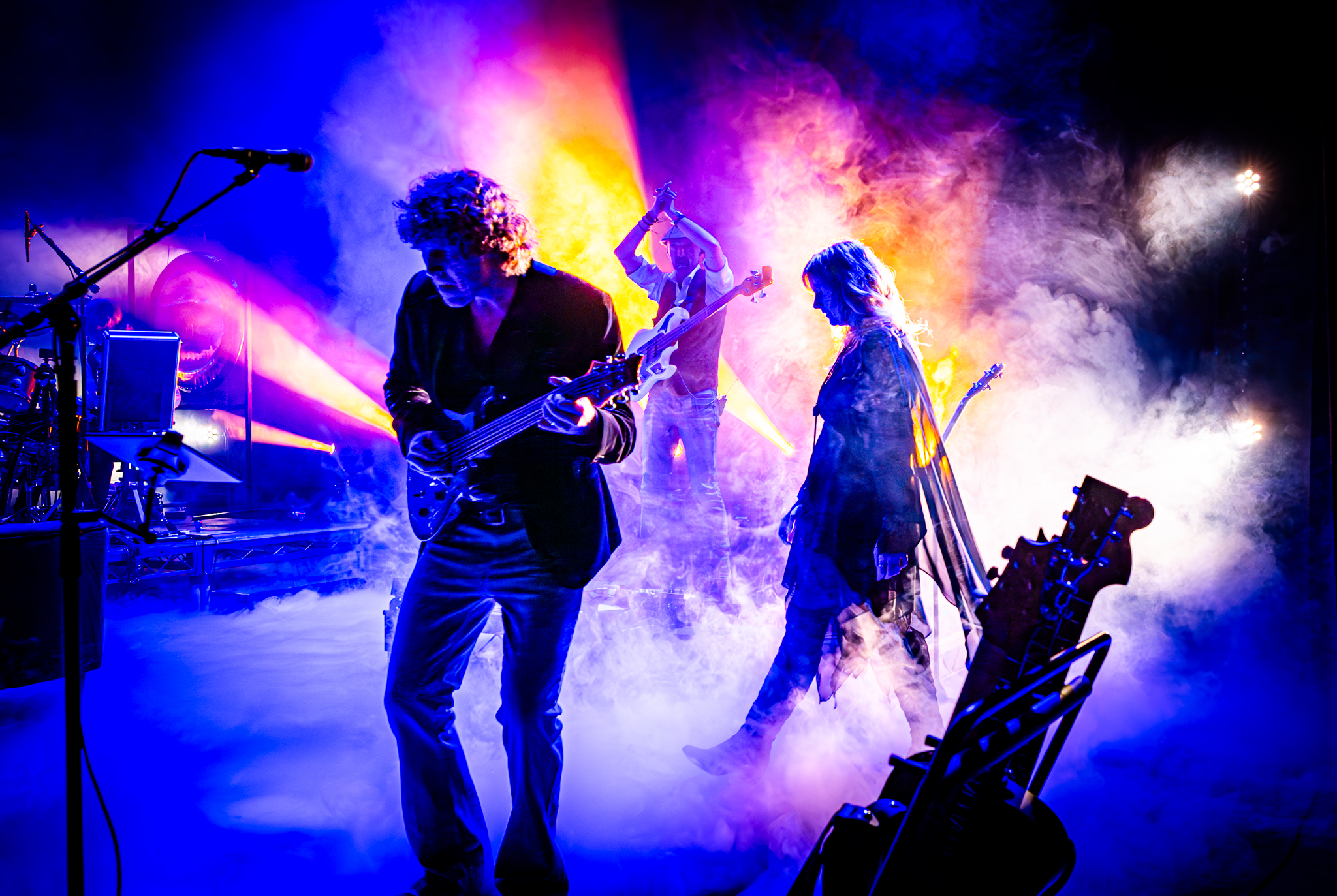 Fleetwood Unchained on stage